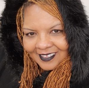 Meet your Posher, Gwen